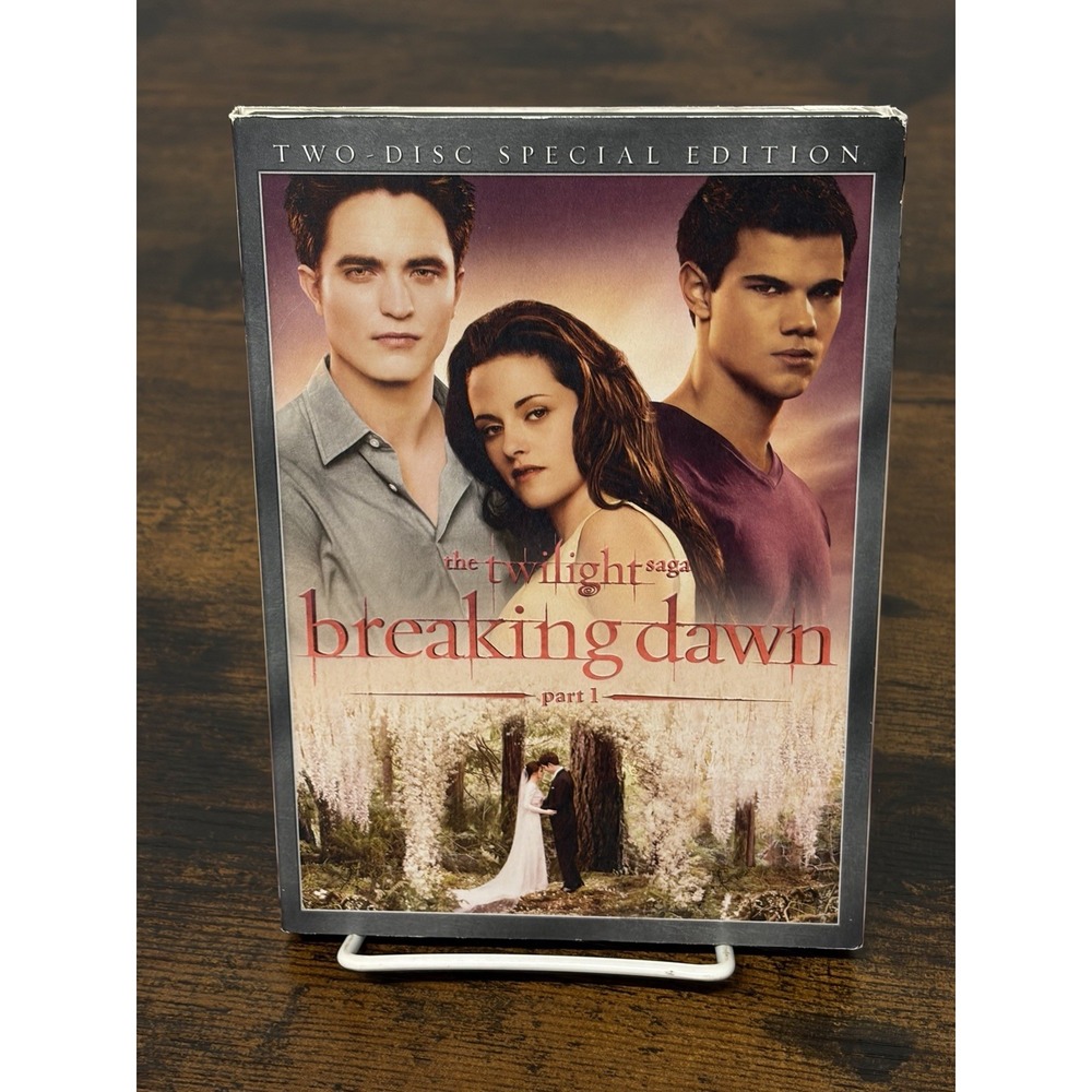 The Twilight Saga: Breaking Dawn - Part 1 (DVD, 2012, 2-Disc Set) Slipcover Ed.